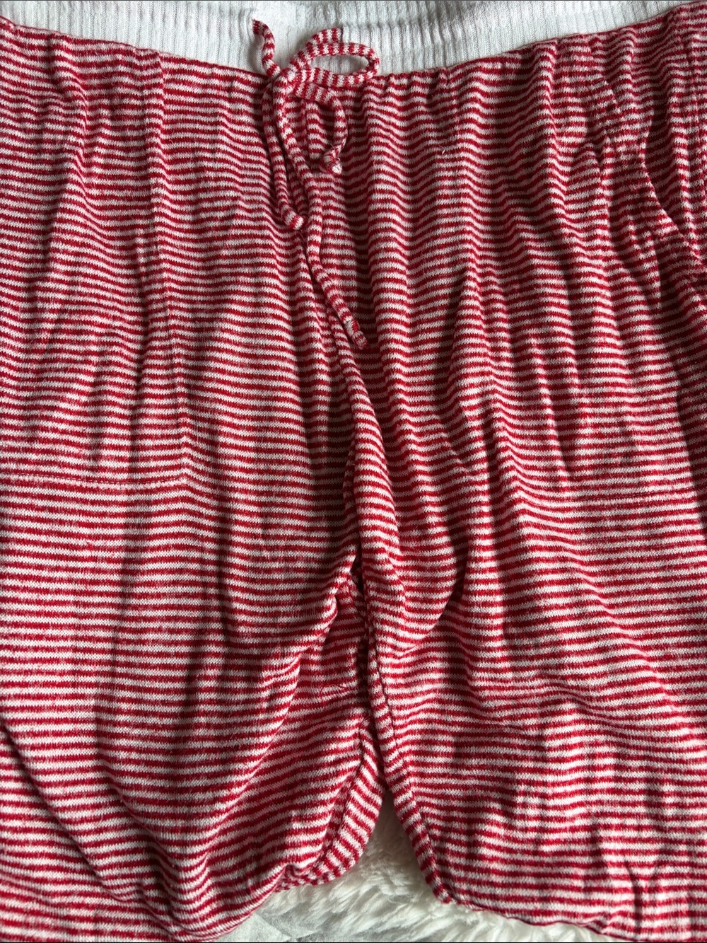 Stars Above candy cane pajama pants sized large